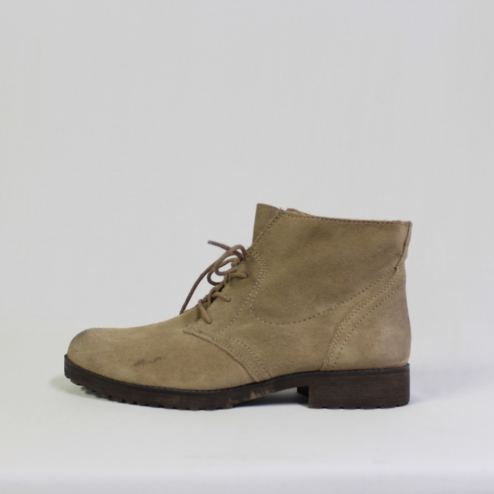 Original Desert Boots in Classic Tan Suede